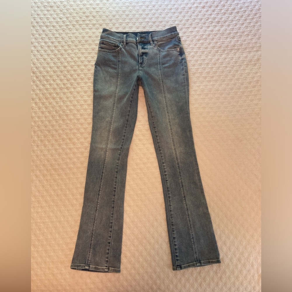 EXPRESS Skyscraper Jeans, Mid Rise, 8R
